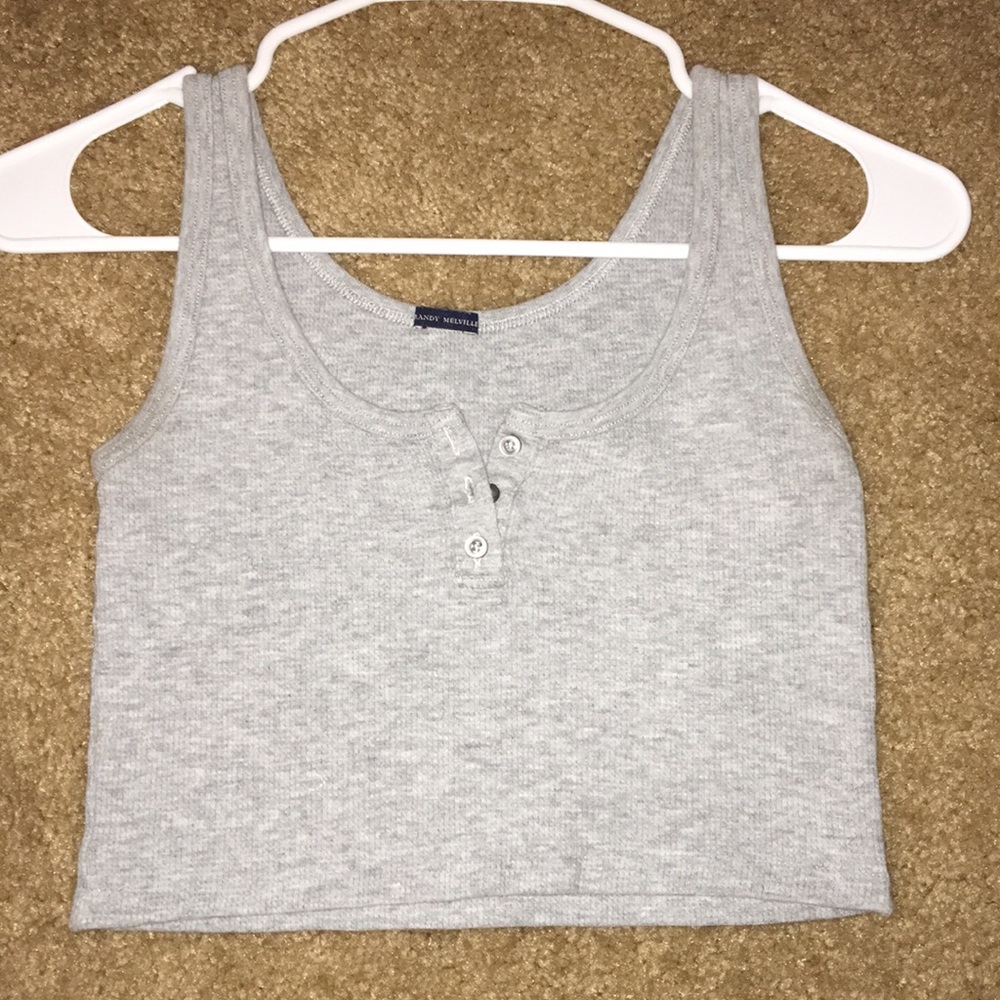 Gray tank top